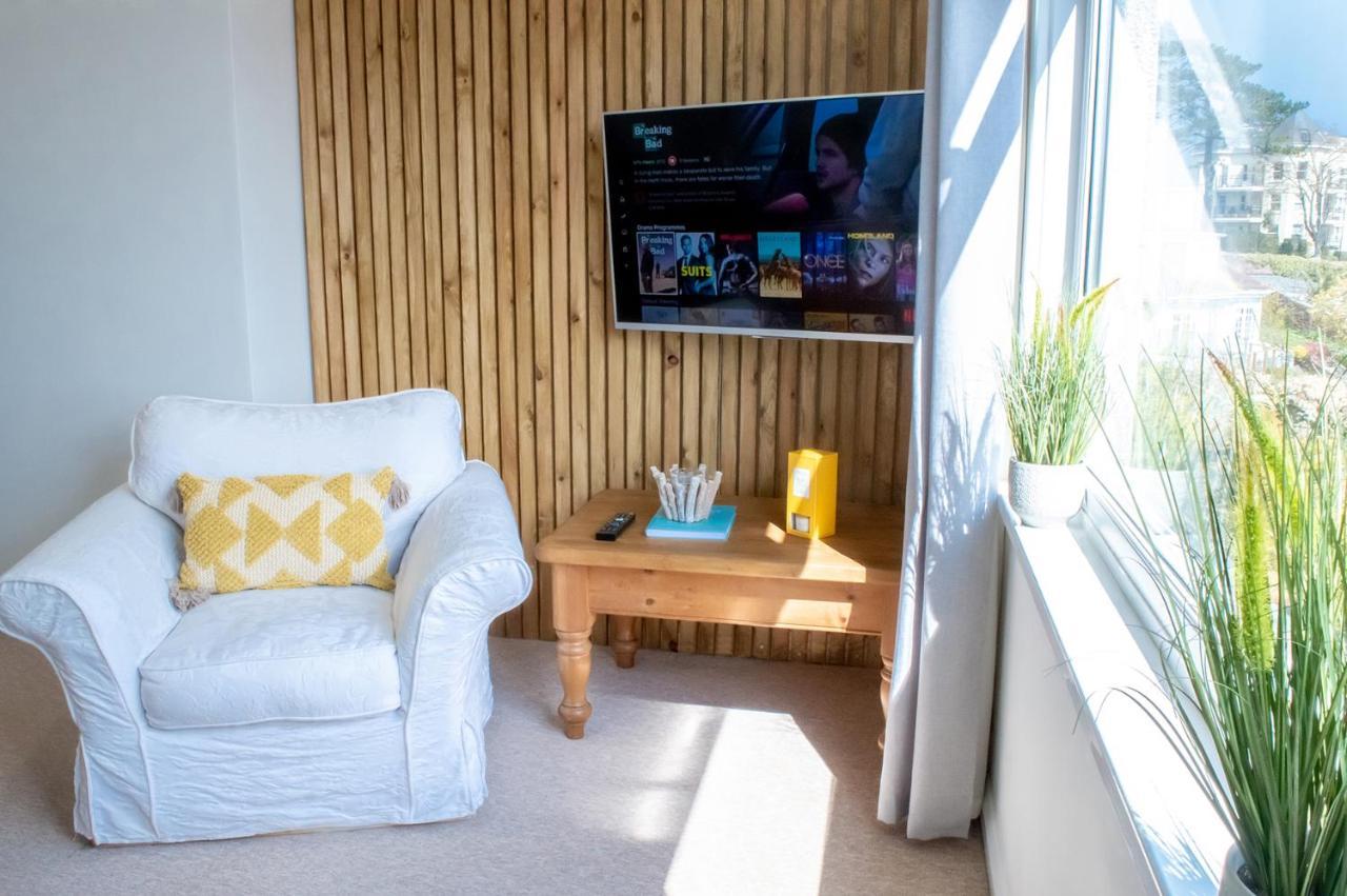 Appartement Bed& Boujee With Sea Views à Torquay Extérieur photo